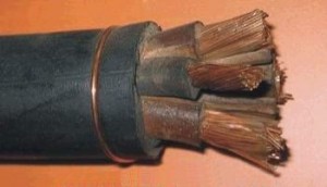 Кабель КГтп-ХЛ 3х35+1х10 (ГОСТ) силовой медный гибкий дв. изоляция резина от -60 до +50°С 660В